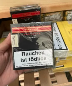 Alternative view of Partagas Club 20 (hộp 20 điếu)